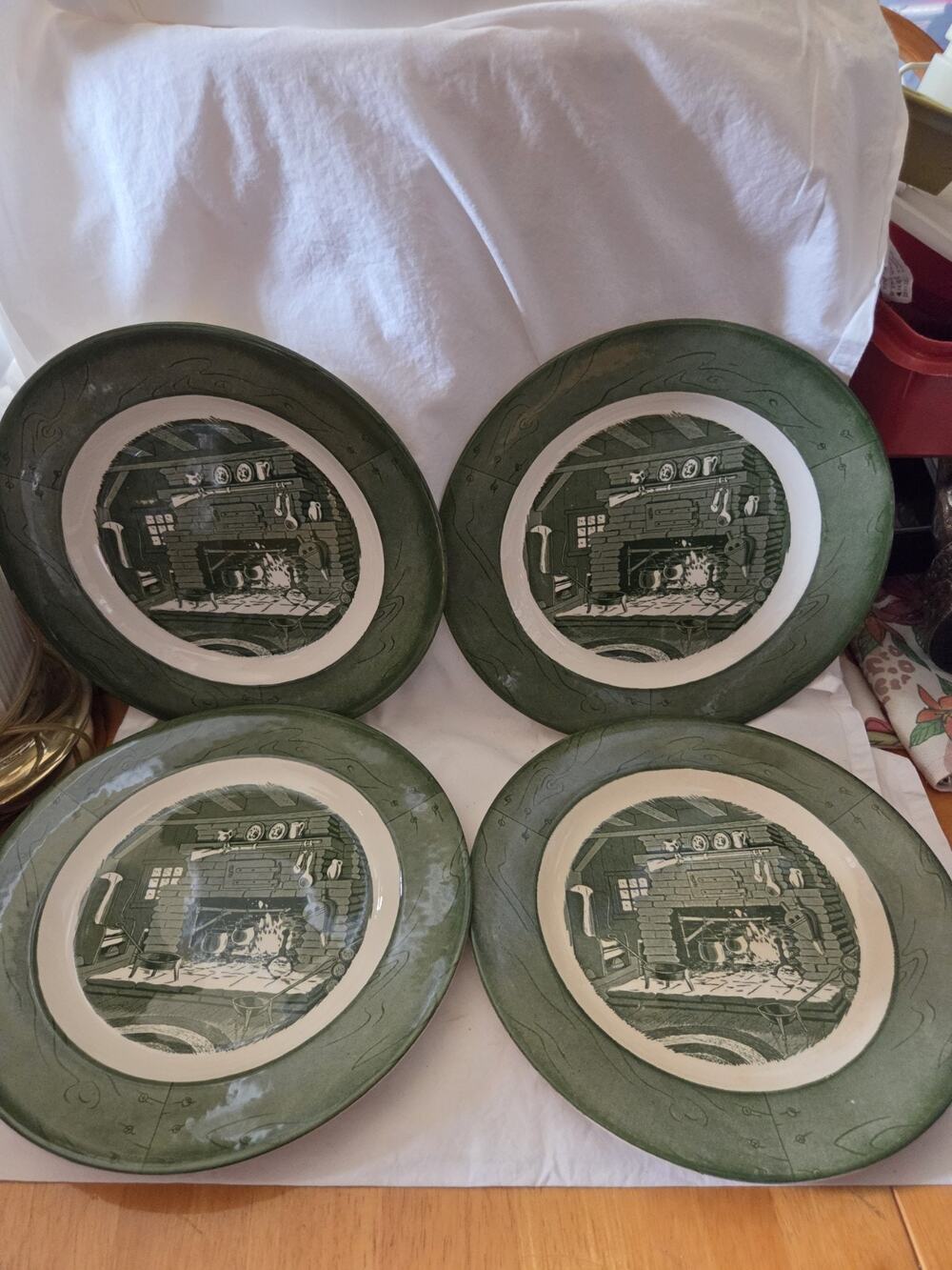 4 Colonial Homestead Royal Green Home Scene Dinner Plates Set Vintage 9 7/8" Lot